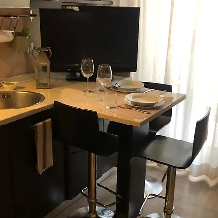 Tender Apartment *