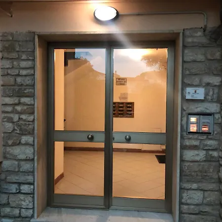Apartment Tender *
