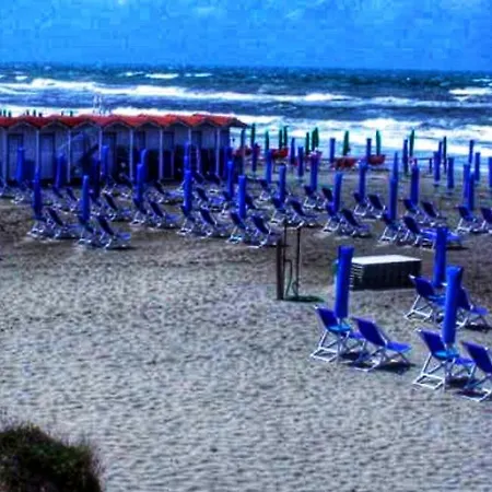 Tender * Tirrenia