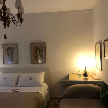 Apartment Tender