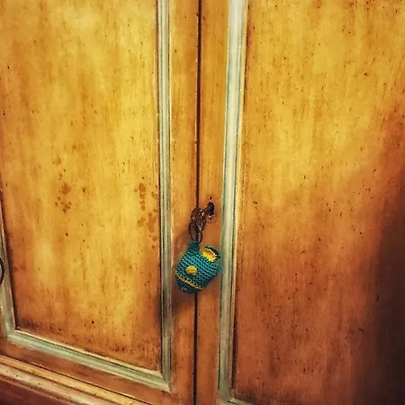 Tender Apartment *