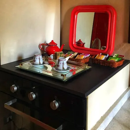 Apartment Tender *